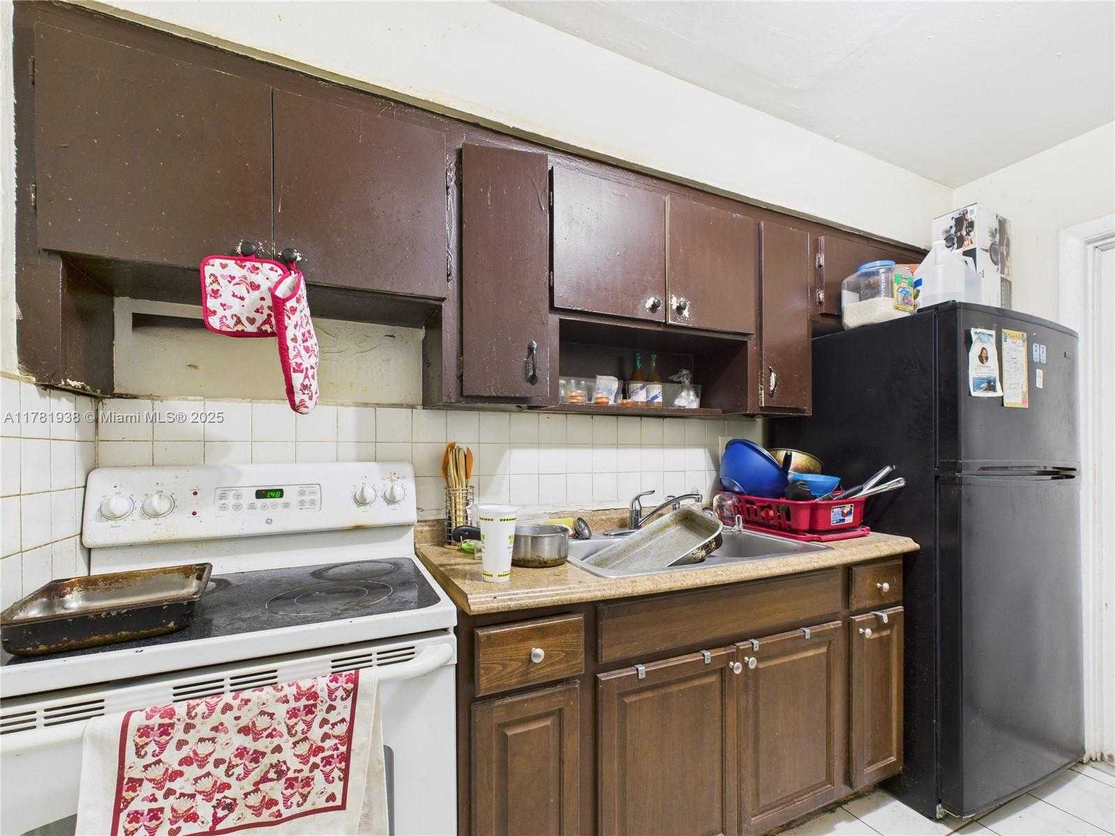Small Image of 2707 NORTH WEST 13TH ST, Fort Lauderdale Number 26