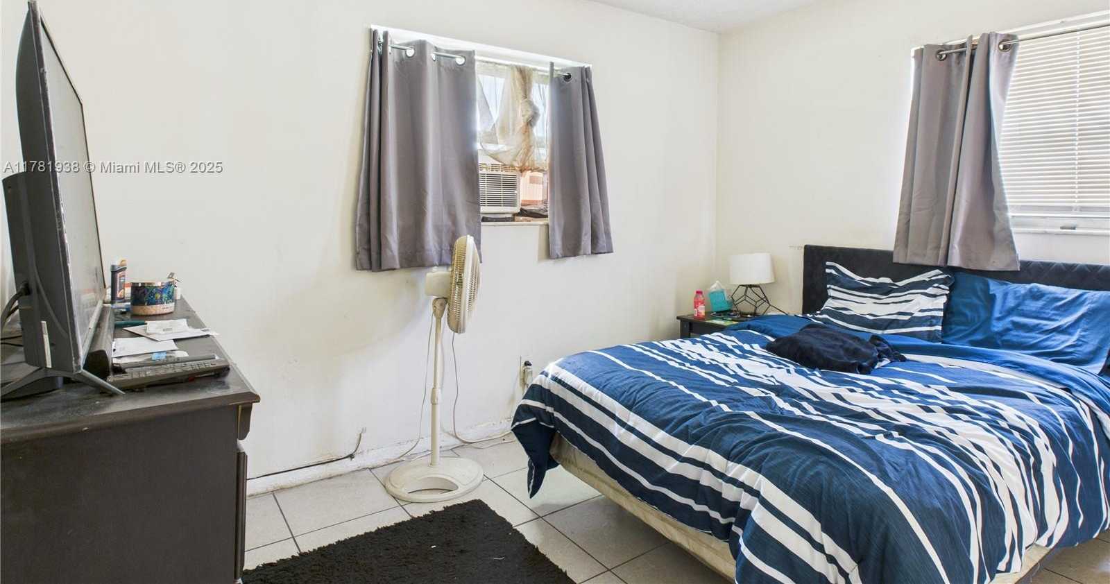 Small Image of 2707 NORTH WEST 13TH ST, Fort Lauderdale Number 8