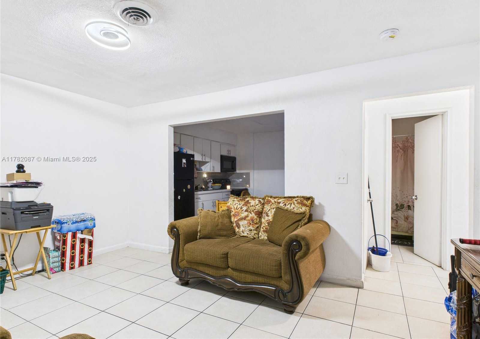 Small Image of 1713 SOUTH WEST 11TH CT, Fort Lauderdale Number 10