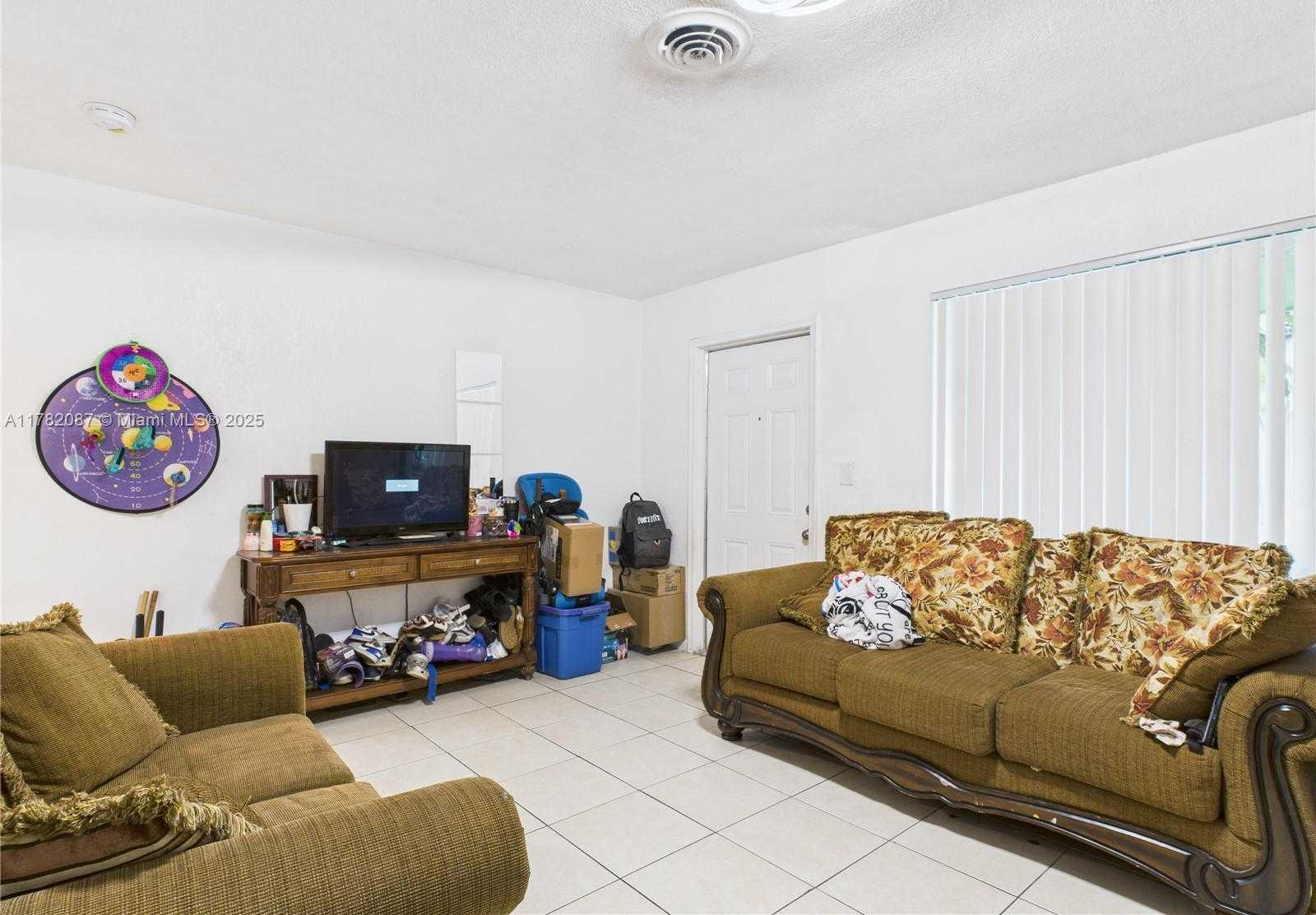 Small Image of 1713 SOUTH WEST 11TH CT, Fort Lauderdale Number 11