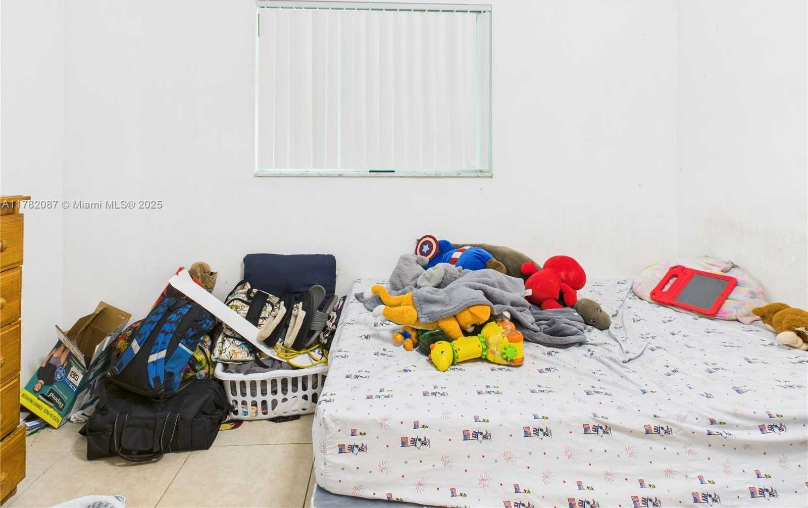 Small Image of 1713 SOUTH WEST 11TH CT, Fort Lauderdale Number 24