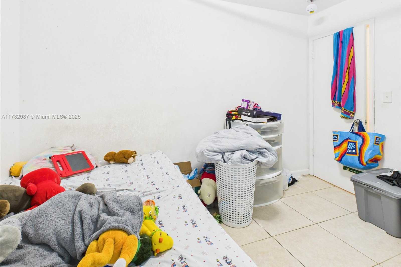 Small Image of 1713 SOUTH WEST 11TH CT, Fort Lauderdale Number 25