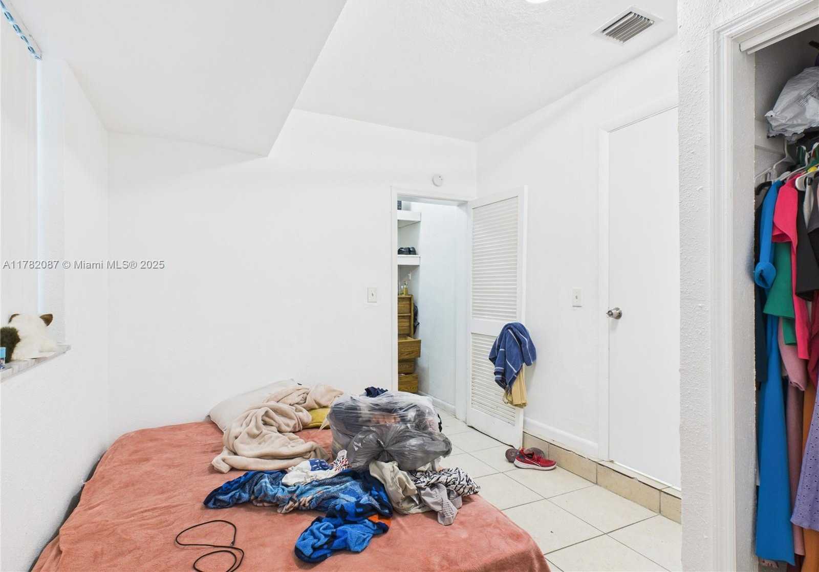 Small Image of 1713 SOUTH WEST 11TH CT, Fort Lauderdale Number 26