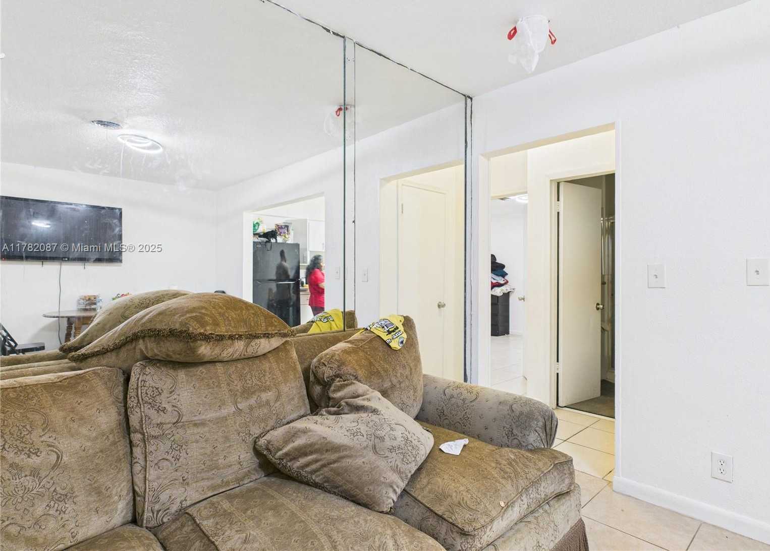Small Image of 1713 SOUTH WEST 11TH CT, Fort Lauderdale Number 41