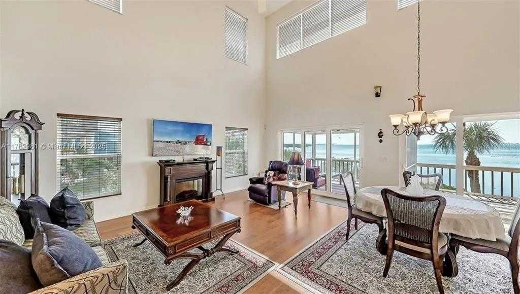 Small Image of 2424 BAY DRIVE #8, Other City - In The State Of Florida Number 10