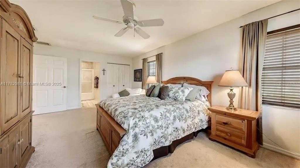 Small Image of 2424 BAY DRIVE #8, Other City - In The State Of Florida Number 15