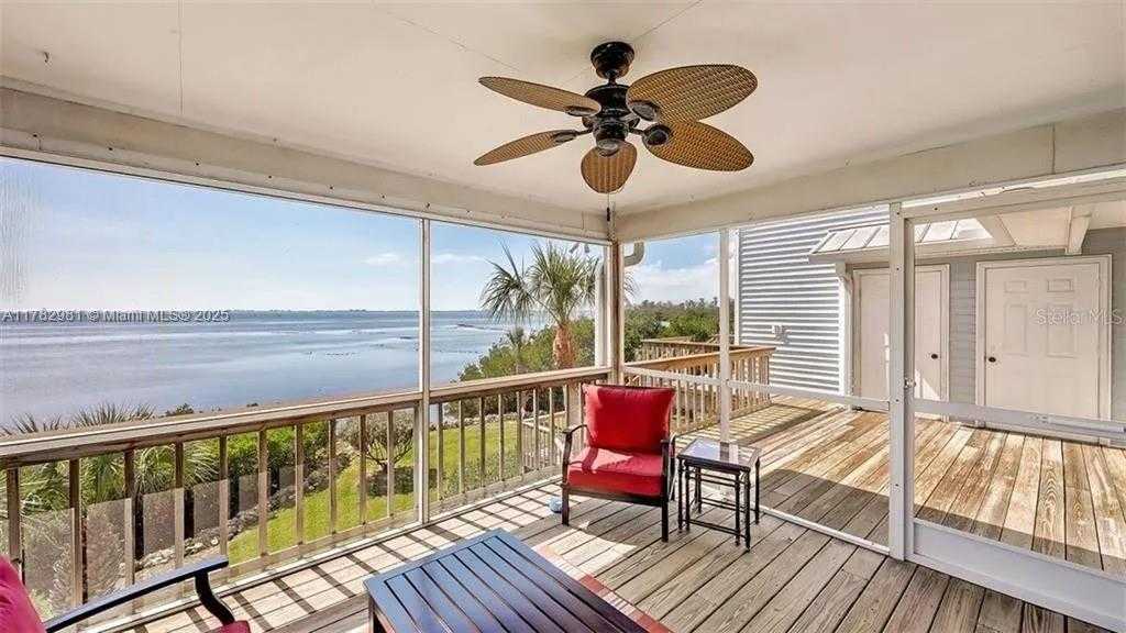 Small Image of 2424 BAY DRIVE #8, Other City - In The State Of Florida Number 16