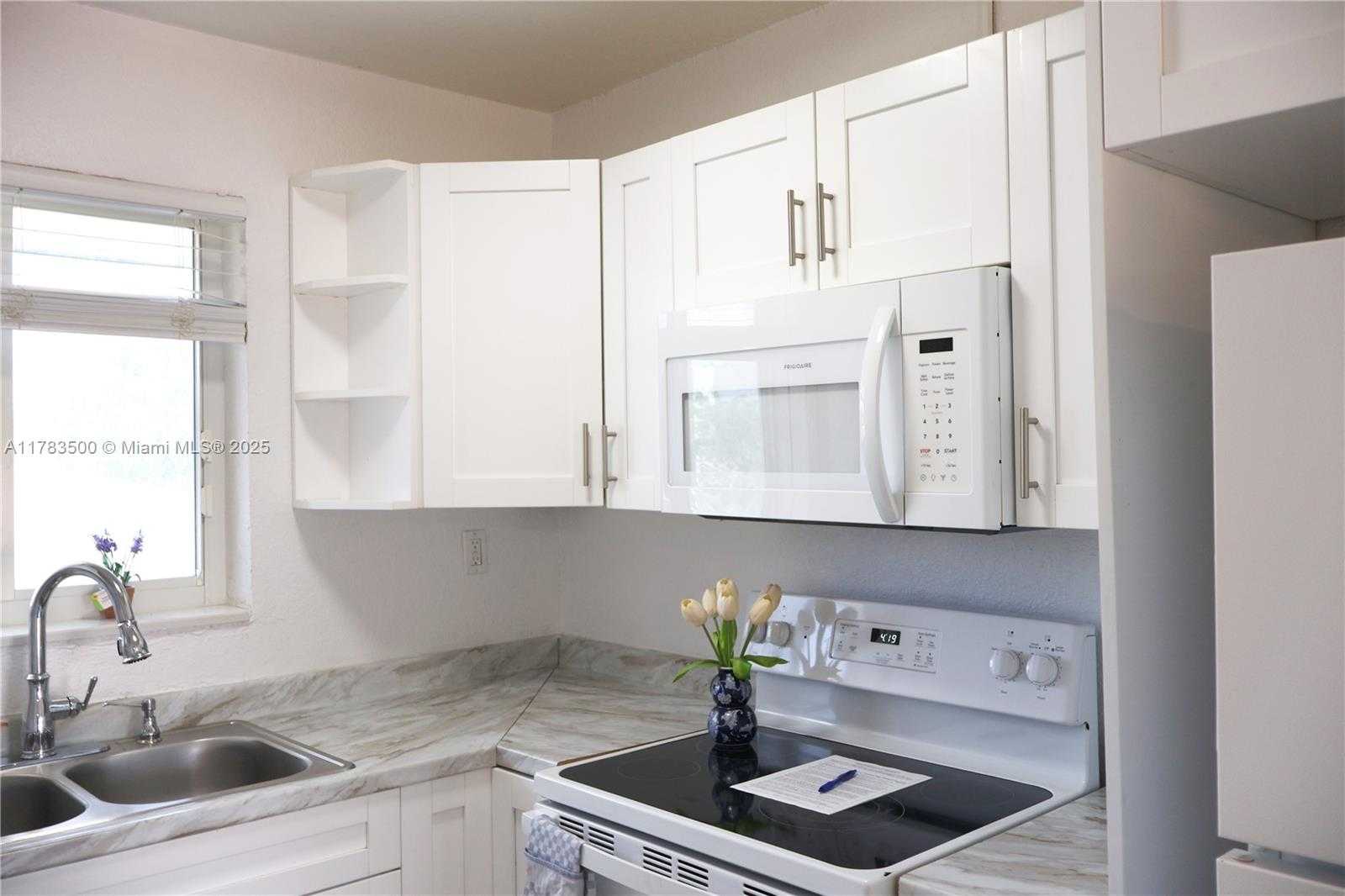 Small Image of 715 NORTH WEST 5TH AVE, Pompano Beach Number 18
