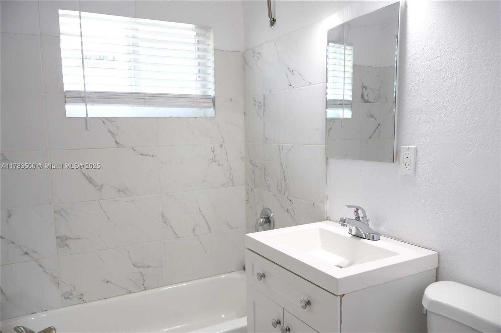 Small Image of 715 NORTH WEST 5TH AVE, Pompano Beach Number 24