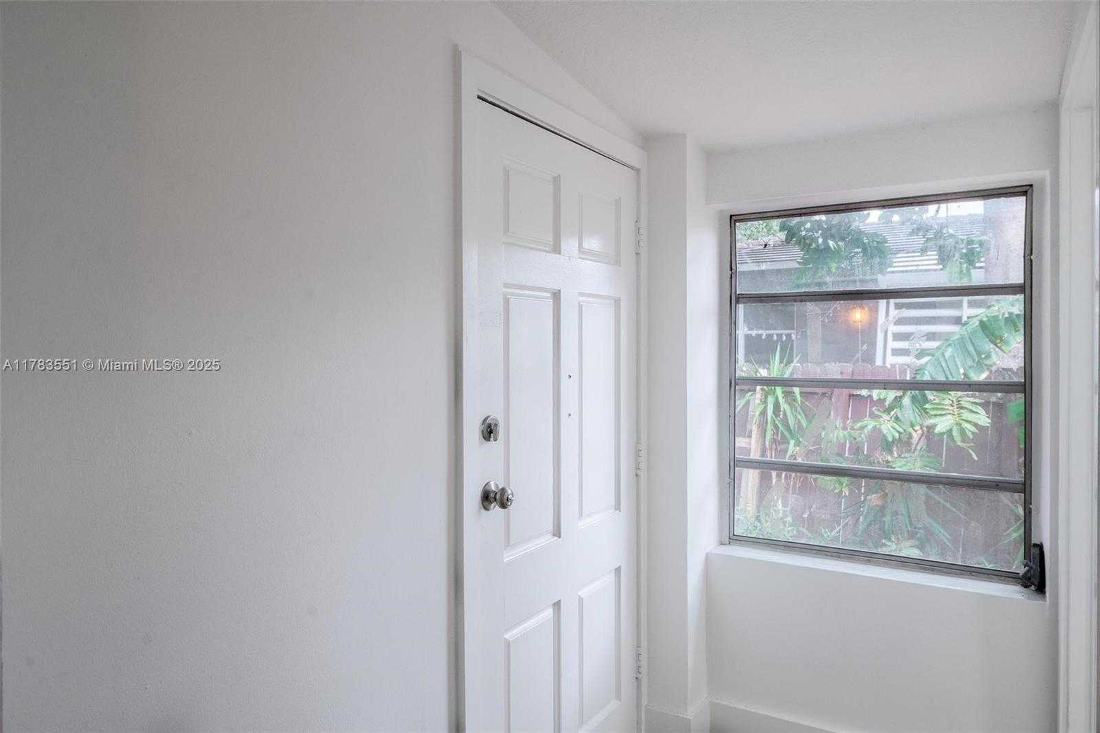 Small Image of 820 86TH ST, Miami Beach Number 18