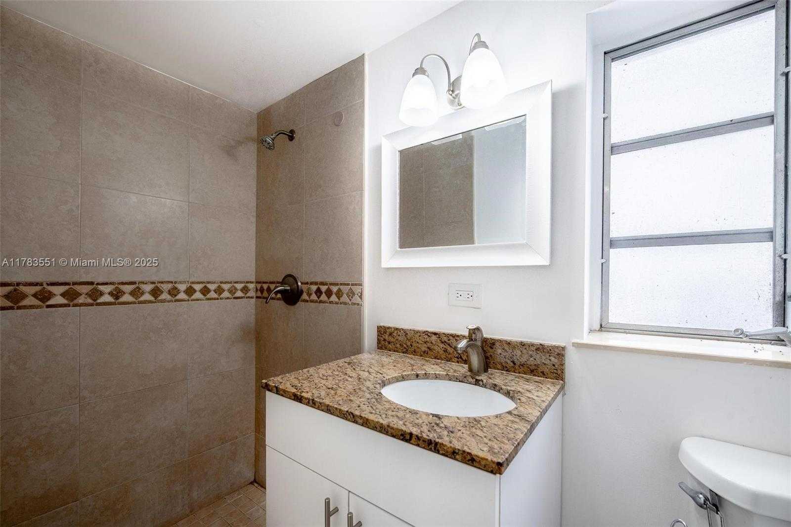 Small Image of 820 86TH ST, Miami Beach Number 28