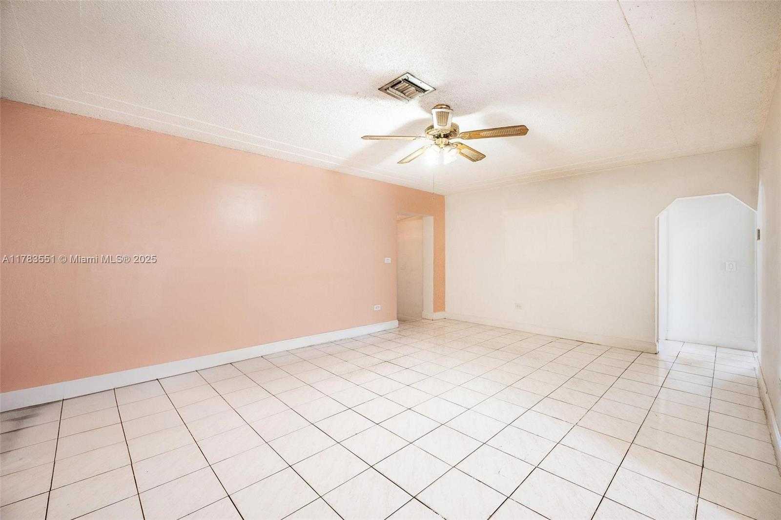 Small Image of 820 86TH ST, Miami Beach Number 40