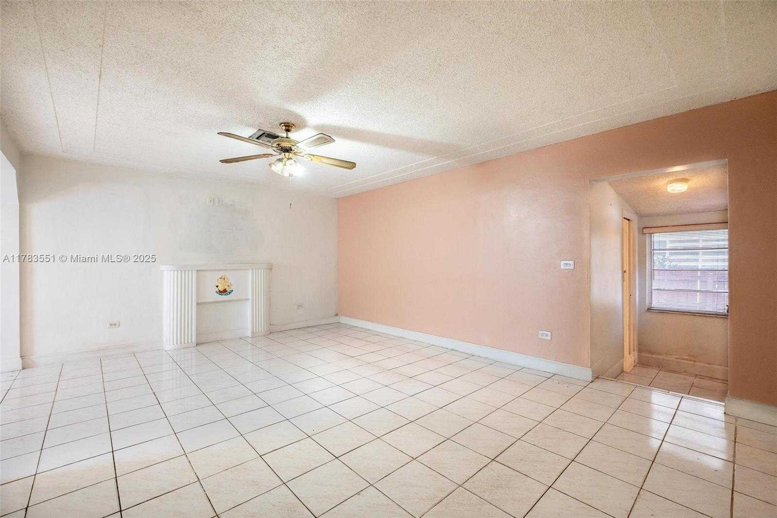 Small Image of 820 86TH ST, Miami Beach Number 46