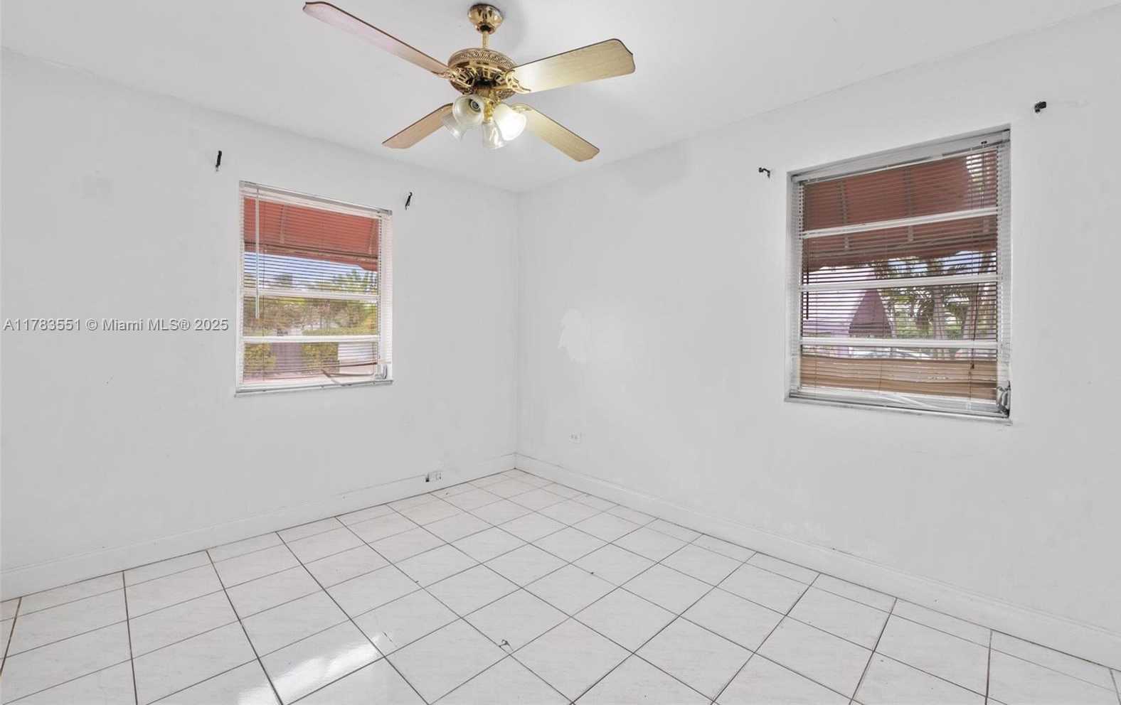 Small Image of 820 86TH ST, Miami Beach Number 54