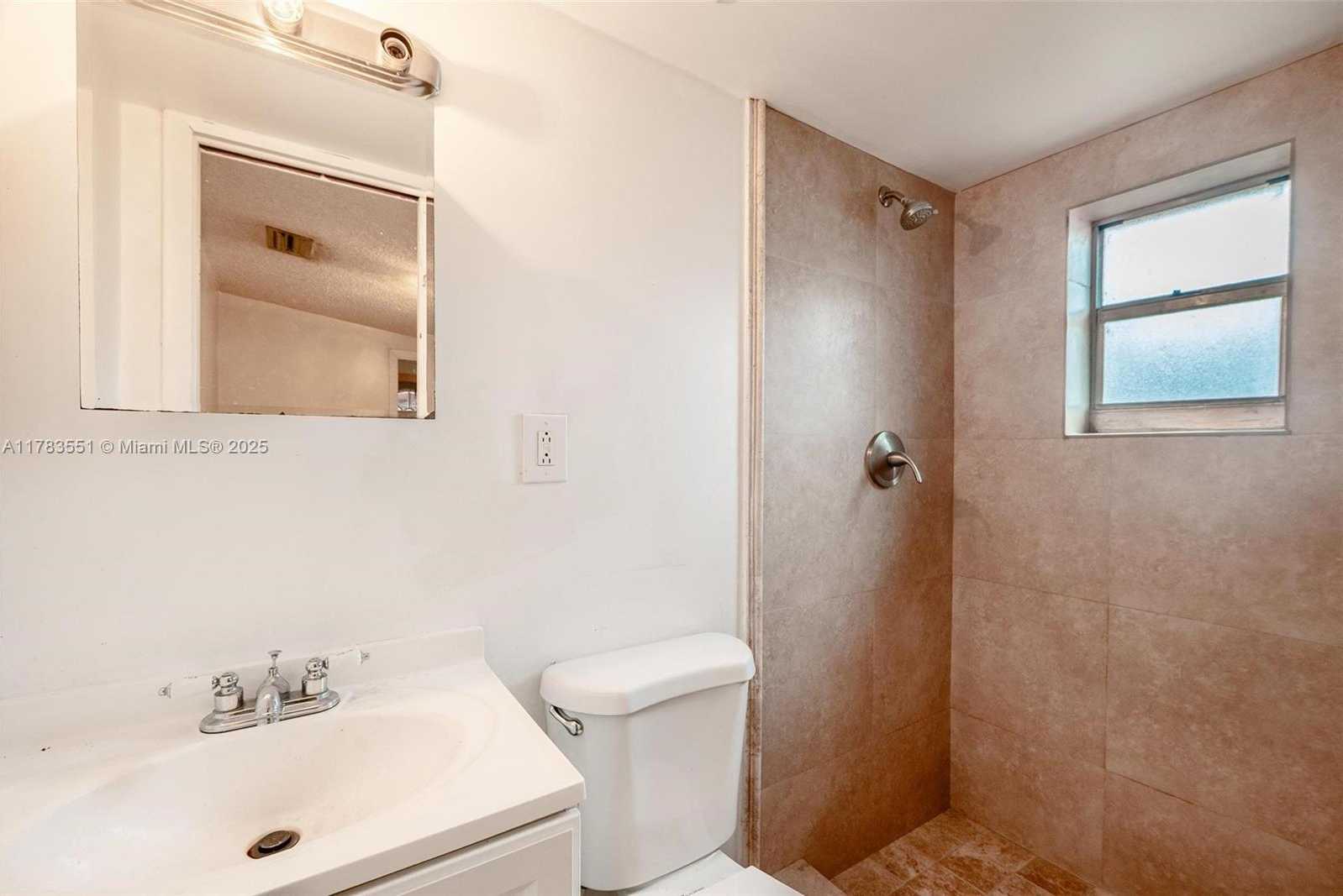 Small Image of 820 86TH ST, Miami Beach Number 58