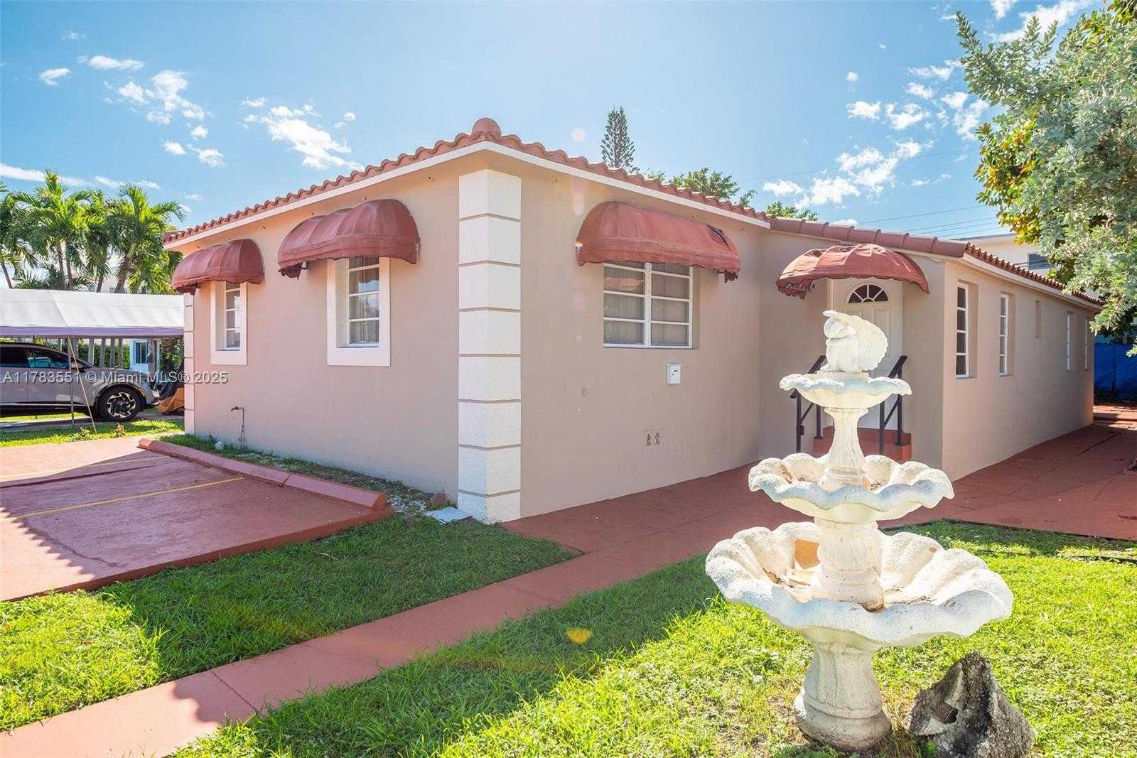 Small Image of 820 86TH ST, Miami Beach Number 6