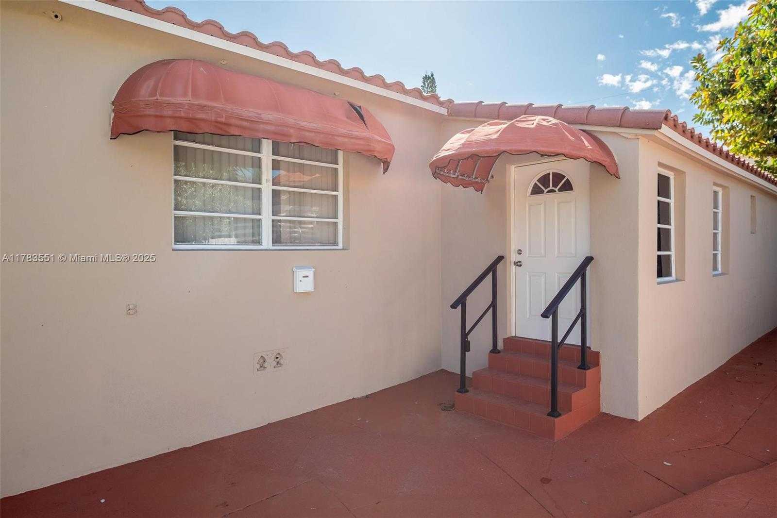 Small Image of 820 86TH ST, Miami Beach Number 9