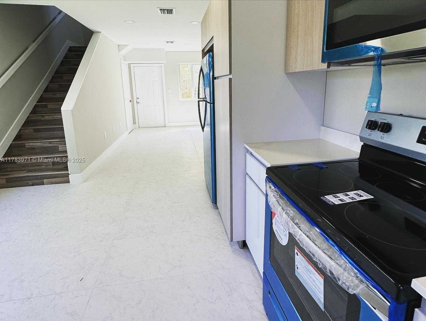 Small Image of 726 NORTH WEST 2ND AVE, Fort Lauderdale Number 4