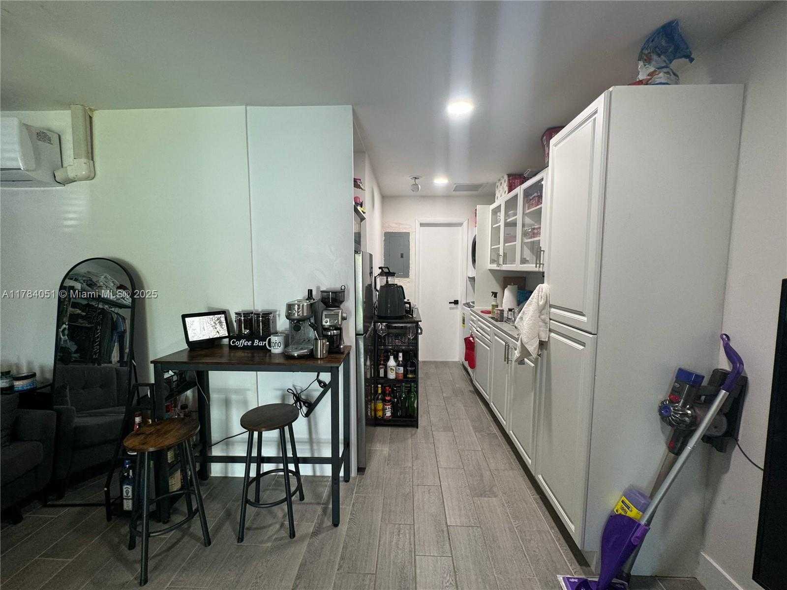 Small Image of 2320 #5, Dania Beach Number 29