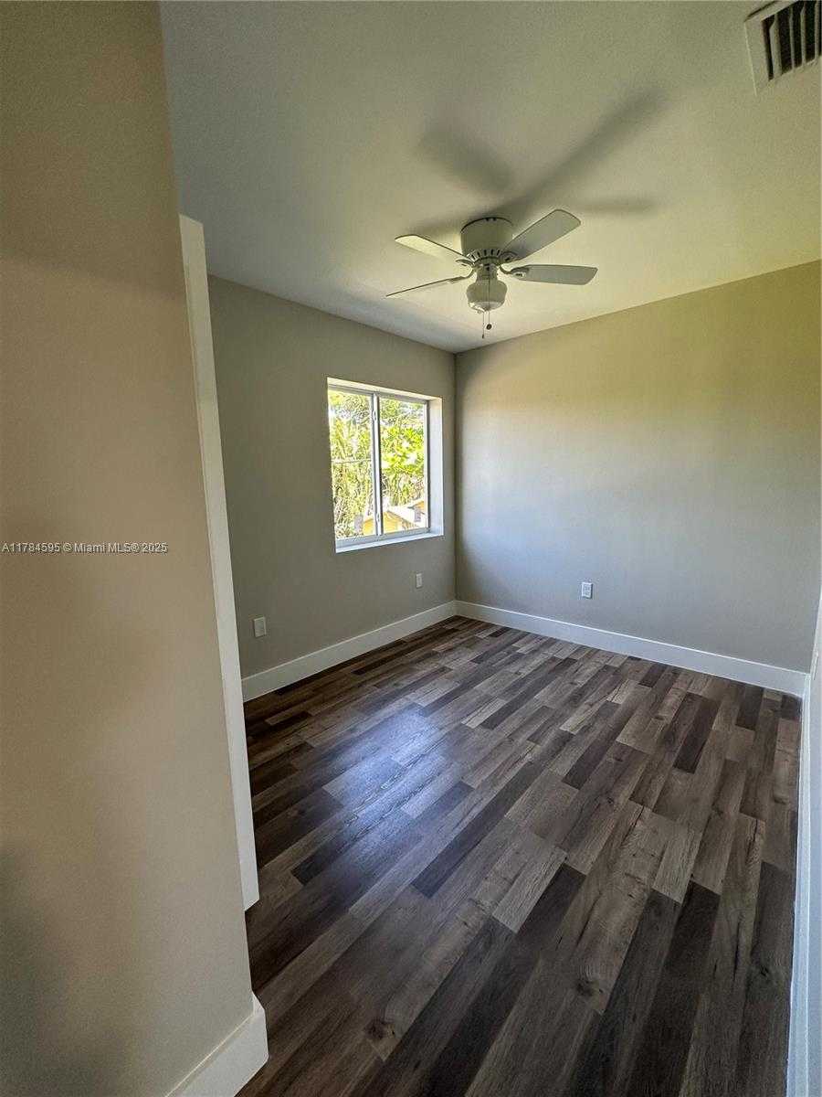 Small Image of 732 NORTH WEST 2ND AVE, Fort Lauderdale Number 14