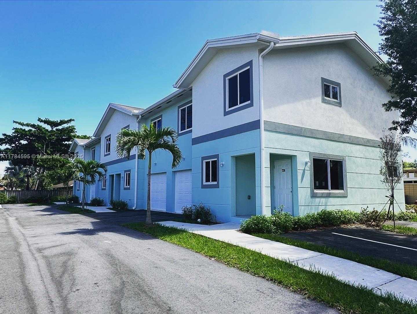 Small Image of 732 NORTH WEST 2ND AVE, Fort Lauderdale Number 2