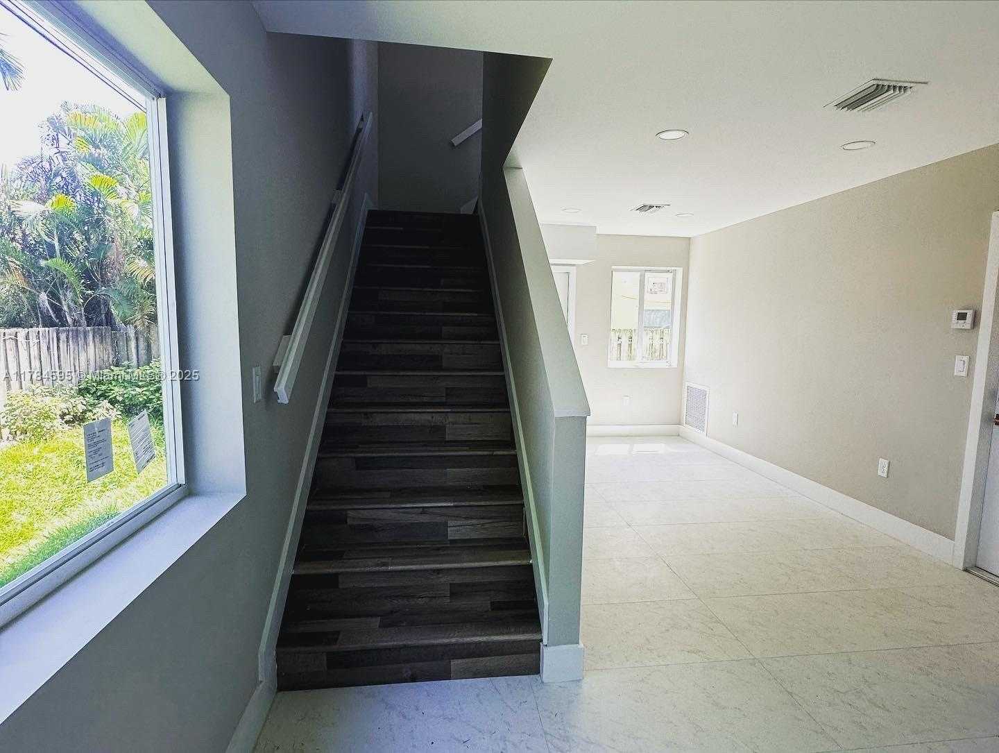 Small Image of 732 NORTH WEST 2ND AVE, Fort Lauderdale Number 7