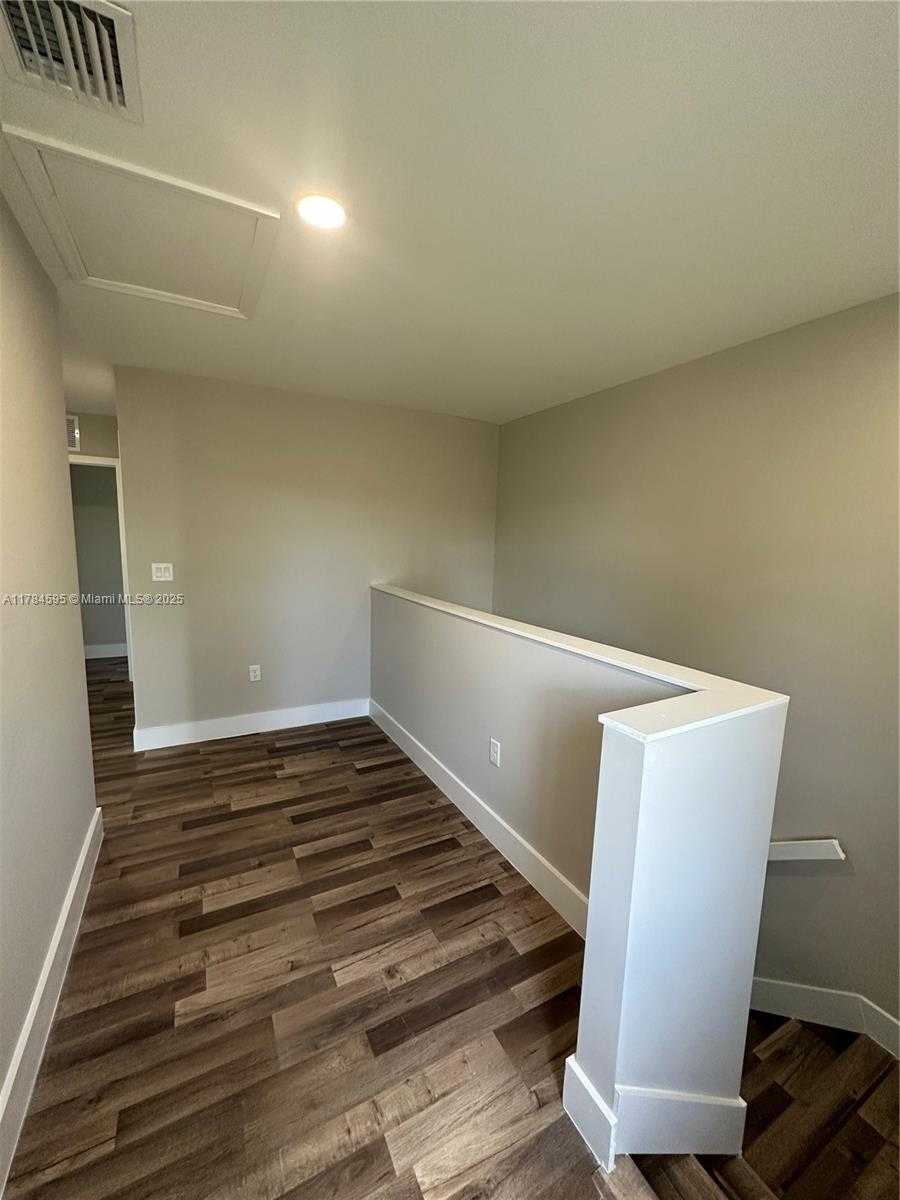 Small Image of 732 NORTH WEST 2ND AVE, Fort Lauderdale Number 9