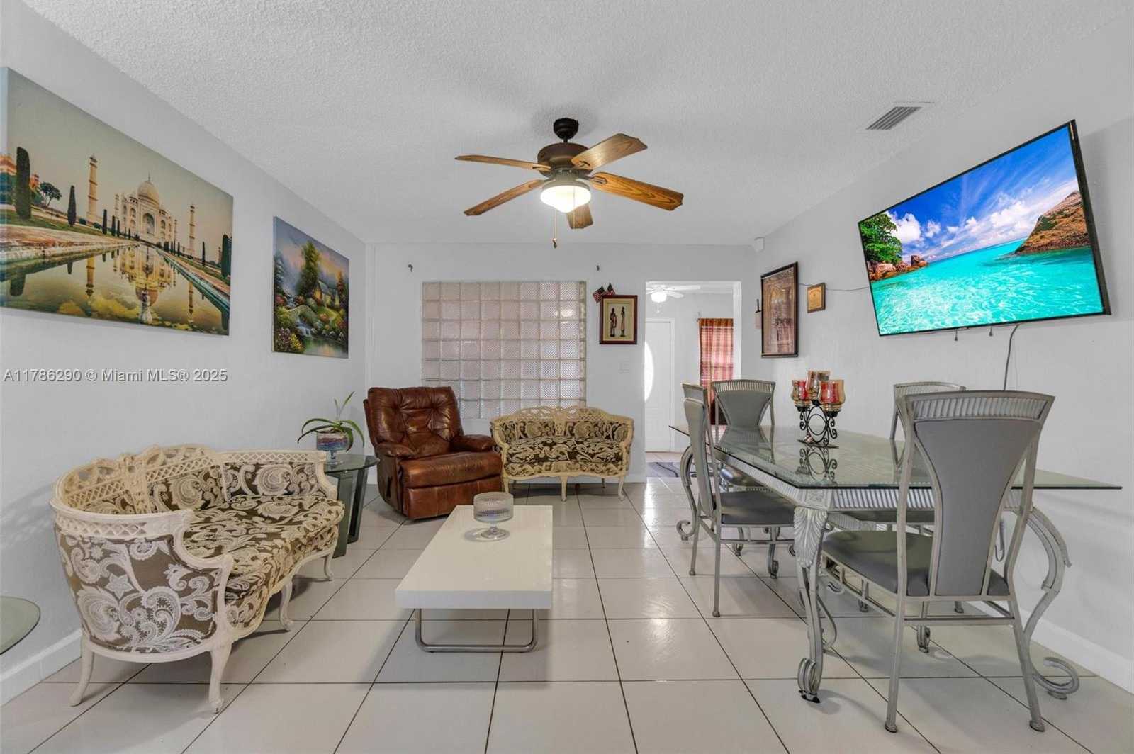 Small Image of 1006 NORTH WEST 112TH TER #2, Miami Number 17