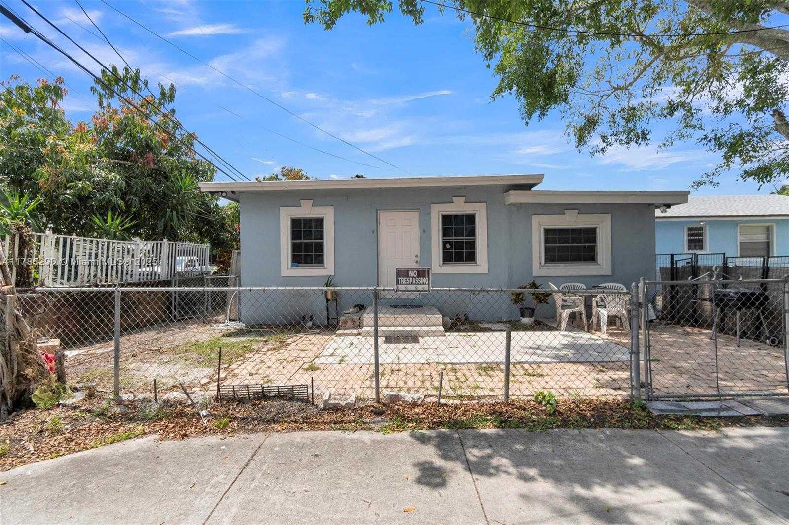 Small Image of 1006 NORTH WEST 112TH TER #2, Miami Number 5