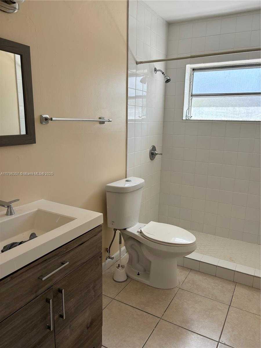 Small Image of 1035 NORTH WEST 8TH AVE, Fort Lauderdale Number 11
