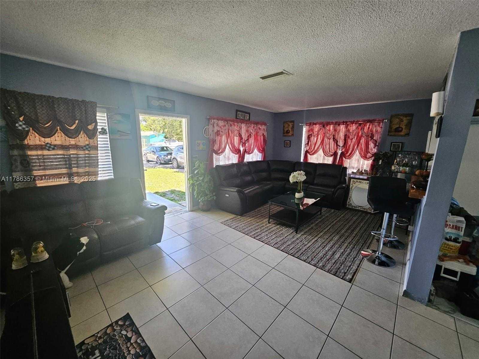 Small Image of 1035 NORTH WEST 8TH AVE, Fort Lauderdale Number 26