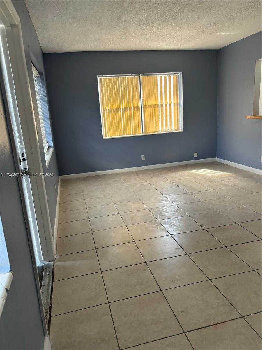 Small Image of 1035 NORTH WEST 8TH AVE, Fort Lauderdale Number 3