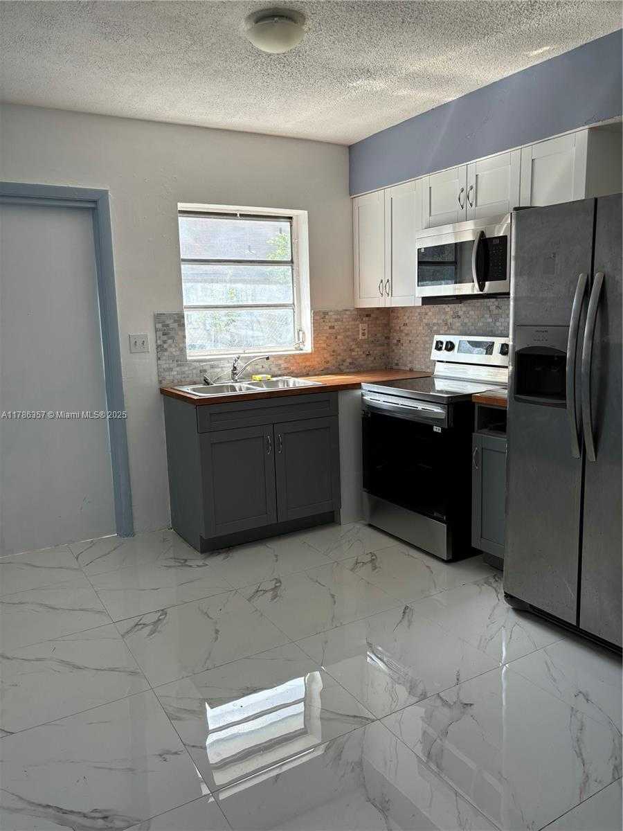 Small Image of 1035 NORTH WEST 8TH AVE, Fort Lauderdale Number 8