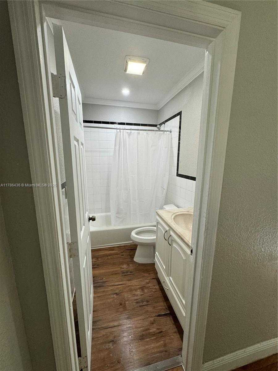 Small Image of 618 30TH ST #3, West Palm Beach Number 14