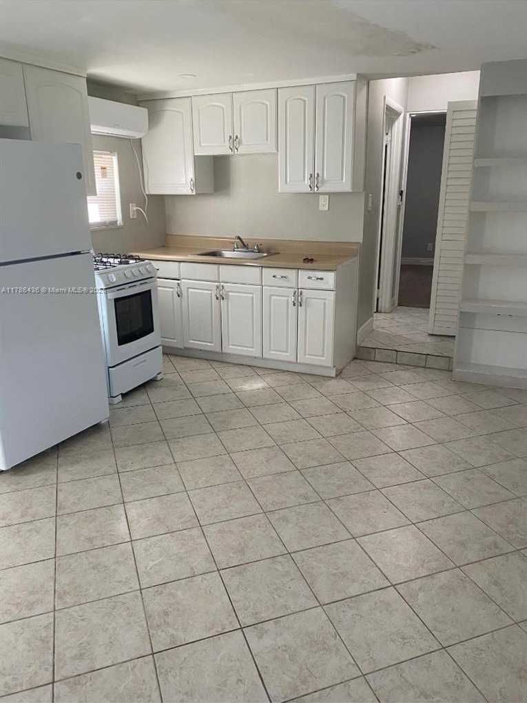 Small Image of 618 30TH ST #3, West Palm Beach Number 16