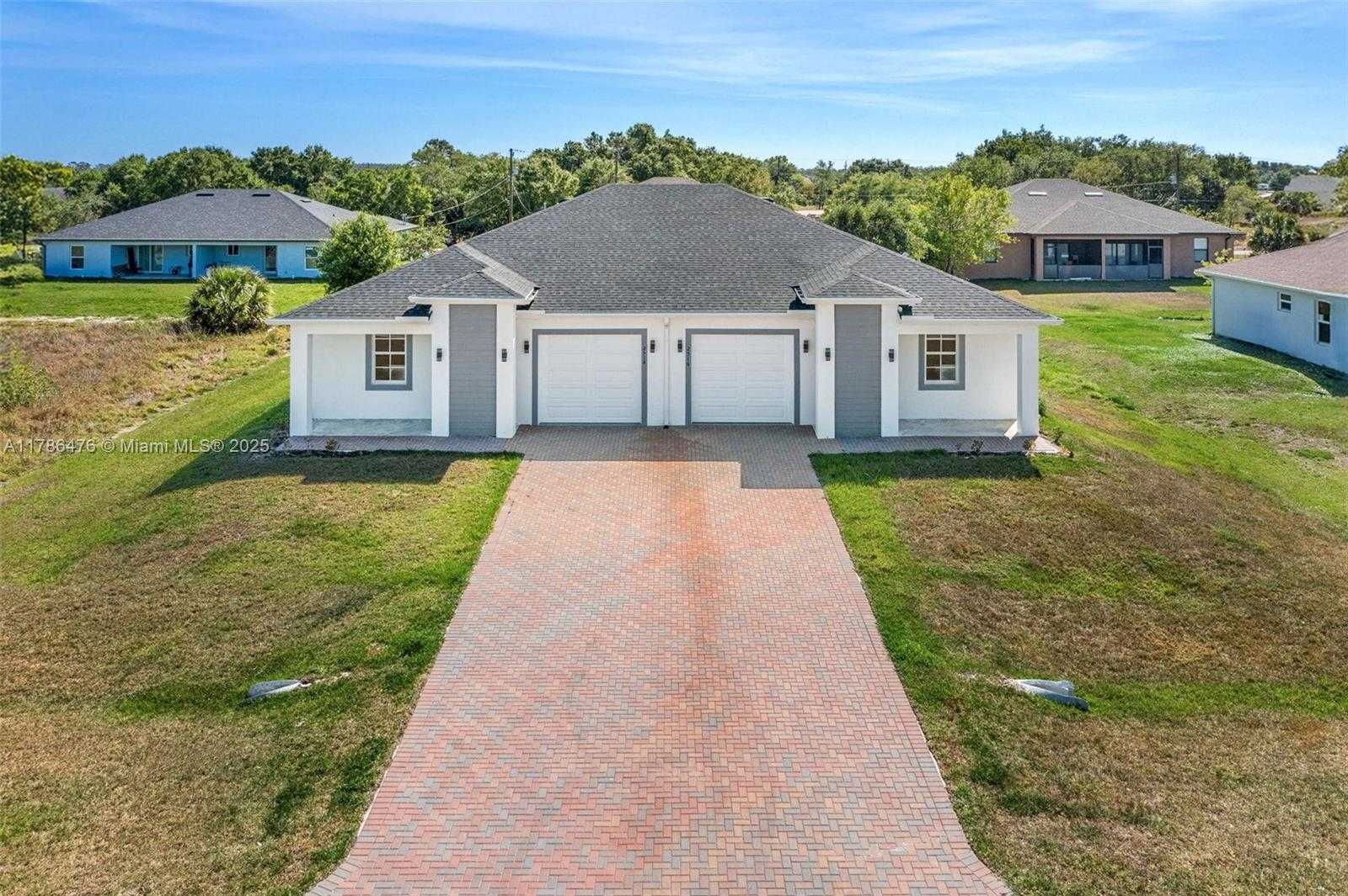 Small Image of 2516 PARK RD, Lehigh Acres Number 3