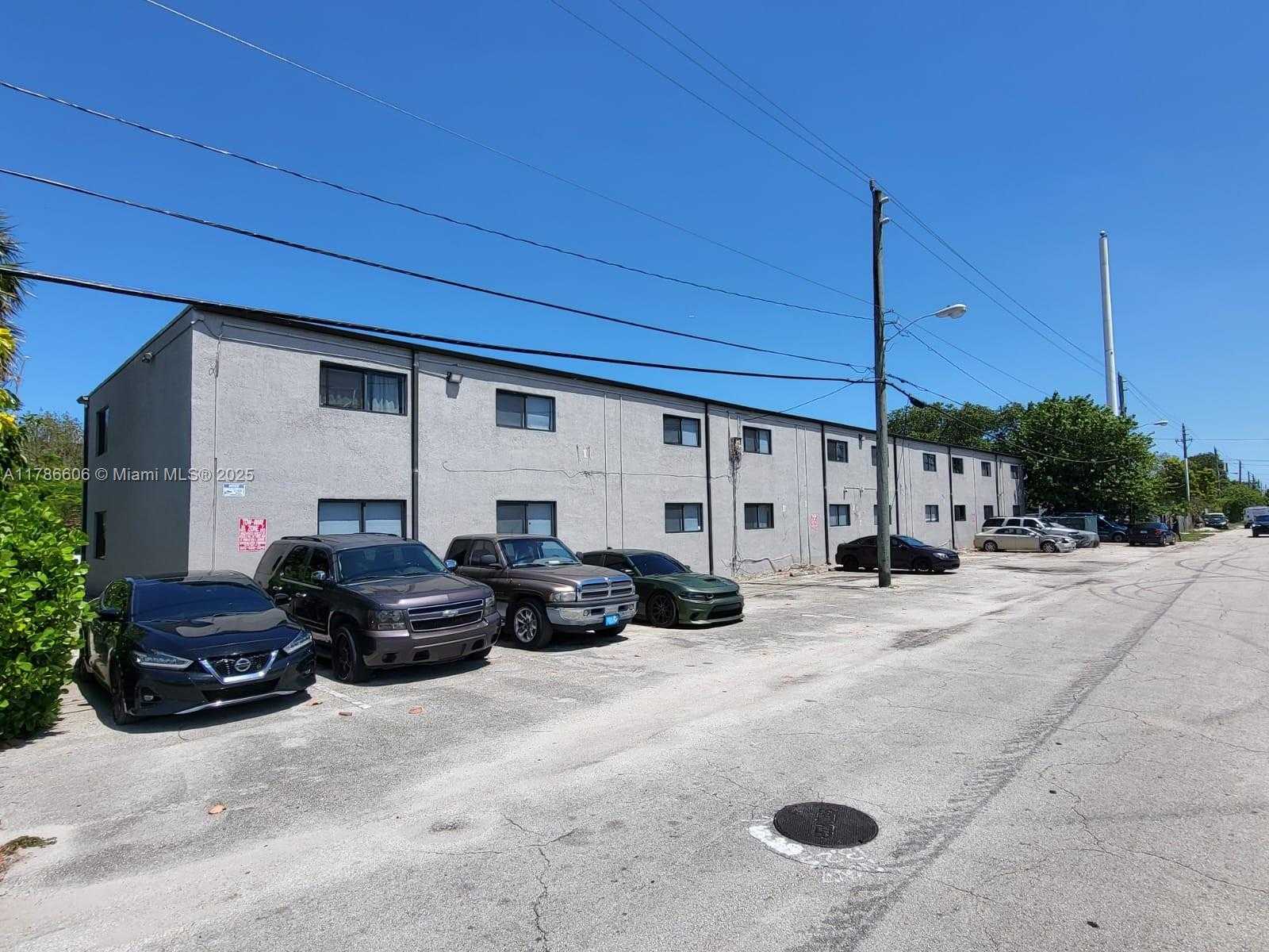 Small Image of 14100 NORTH WEST 6TH CT #20, North Miami Number 10