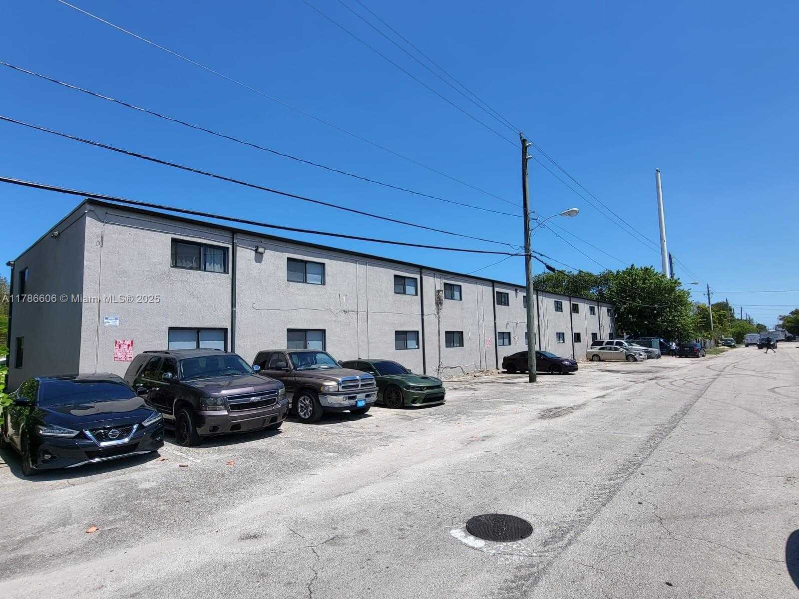 Small Image of 14100 NORTH WEST 6TH CT #20, North Miami Number 4