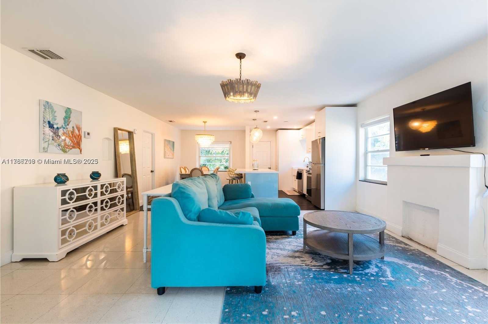 Small Image of 426 NORTH EAST 26TH ST, Miami Number 15