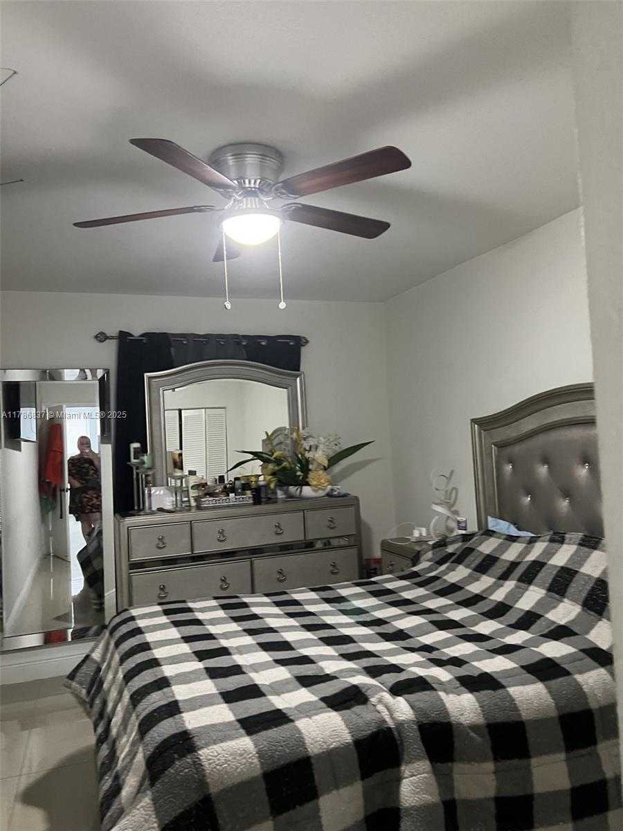 Small Image of 7225 SOUTH WEST 21ST ST, Miami Number 2