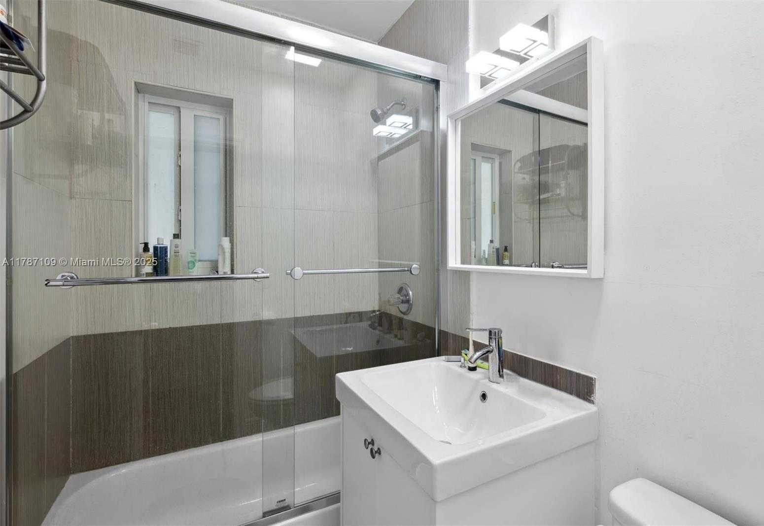 Small Image of 11105 NORTH EAST 9TH AVE #2, Biscayne Park Number 18
