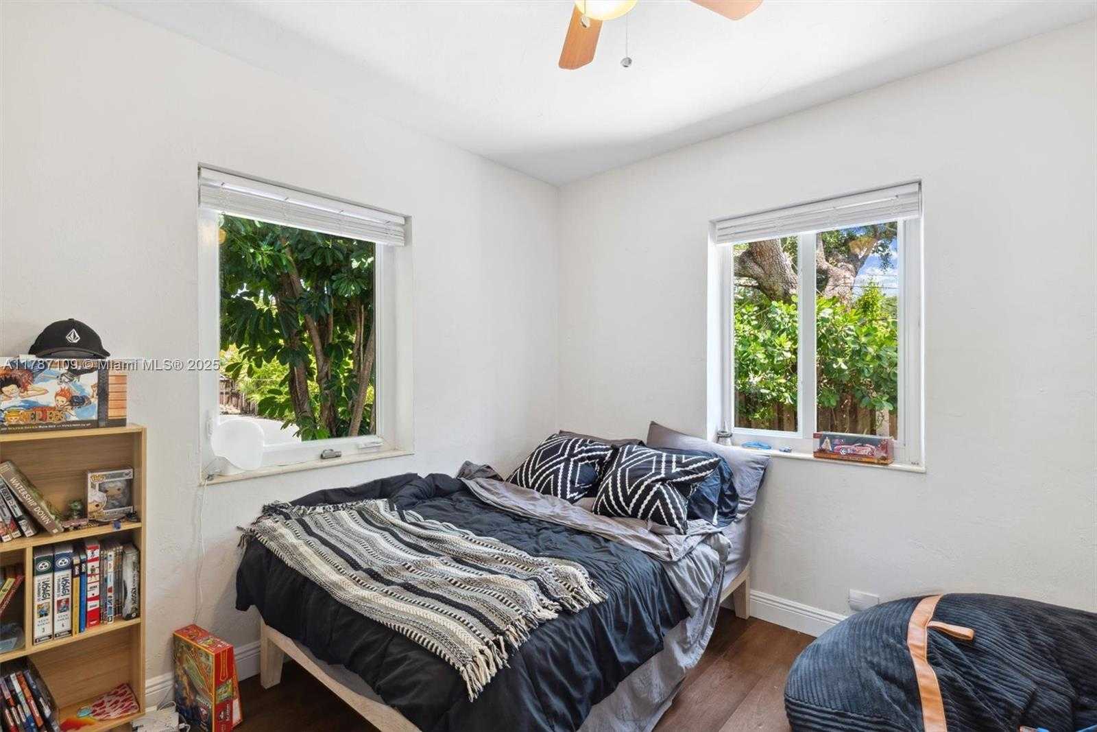 Small Image of 11105 NORTH EAST 9TH AVE #2, Biscayne Park Number 21