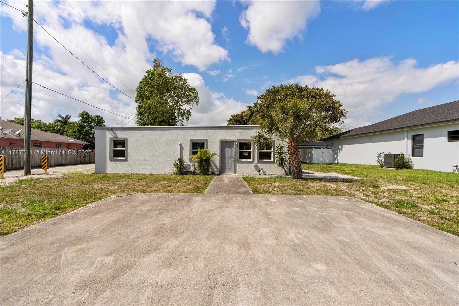 Small Image of 607 SOUTH WEST 3RD ST #2, Delray Beach Number 11