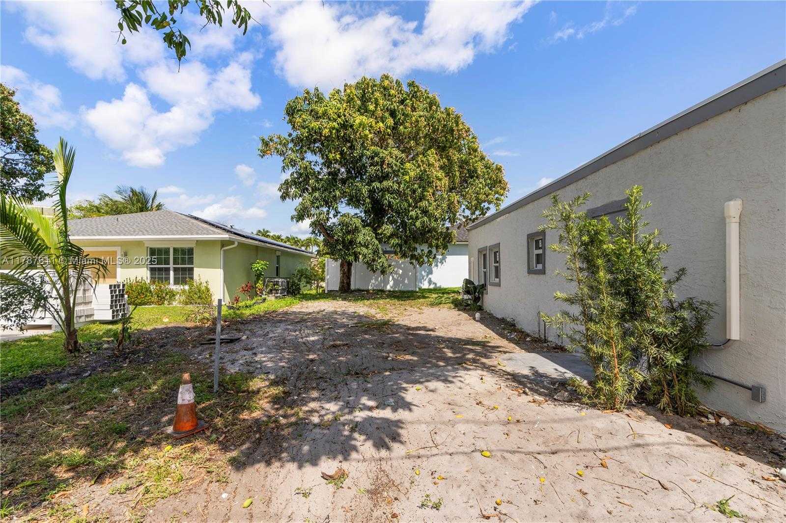 Small Image of 607 SOUTH WEST 3RD ST #2, Delray Beach Number 19