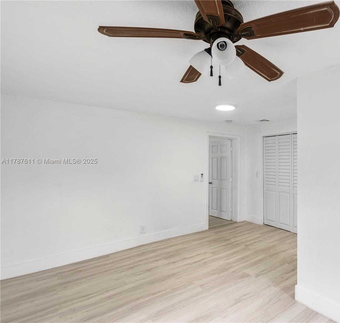 Small Image of 607 SOUTH WEST 3RD ST #2, Delray Beach Number 37