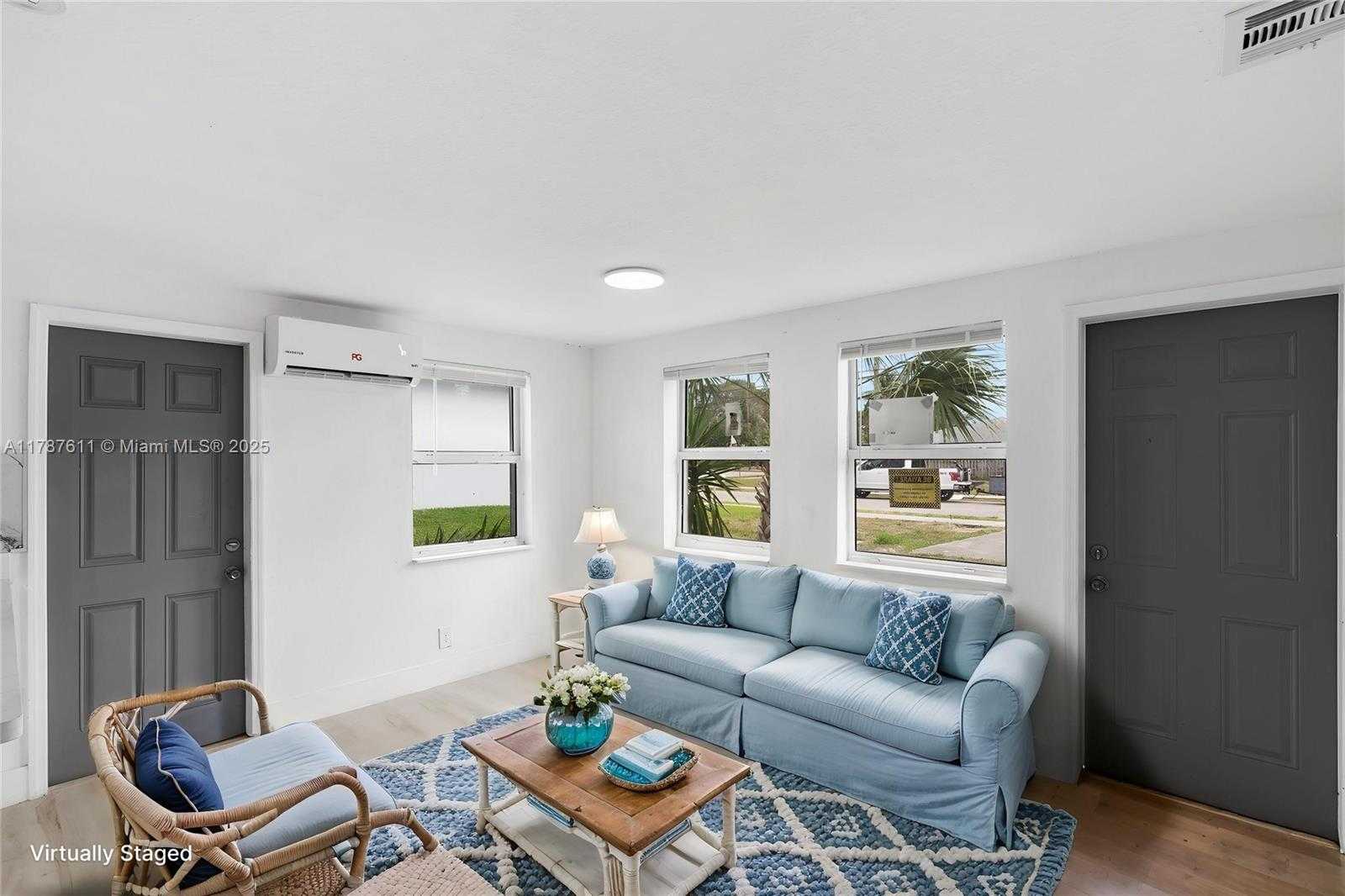 Small Image of 607 SOUTH WEST 3RD ST #2, Delray Beach Number 4