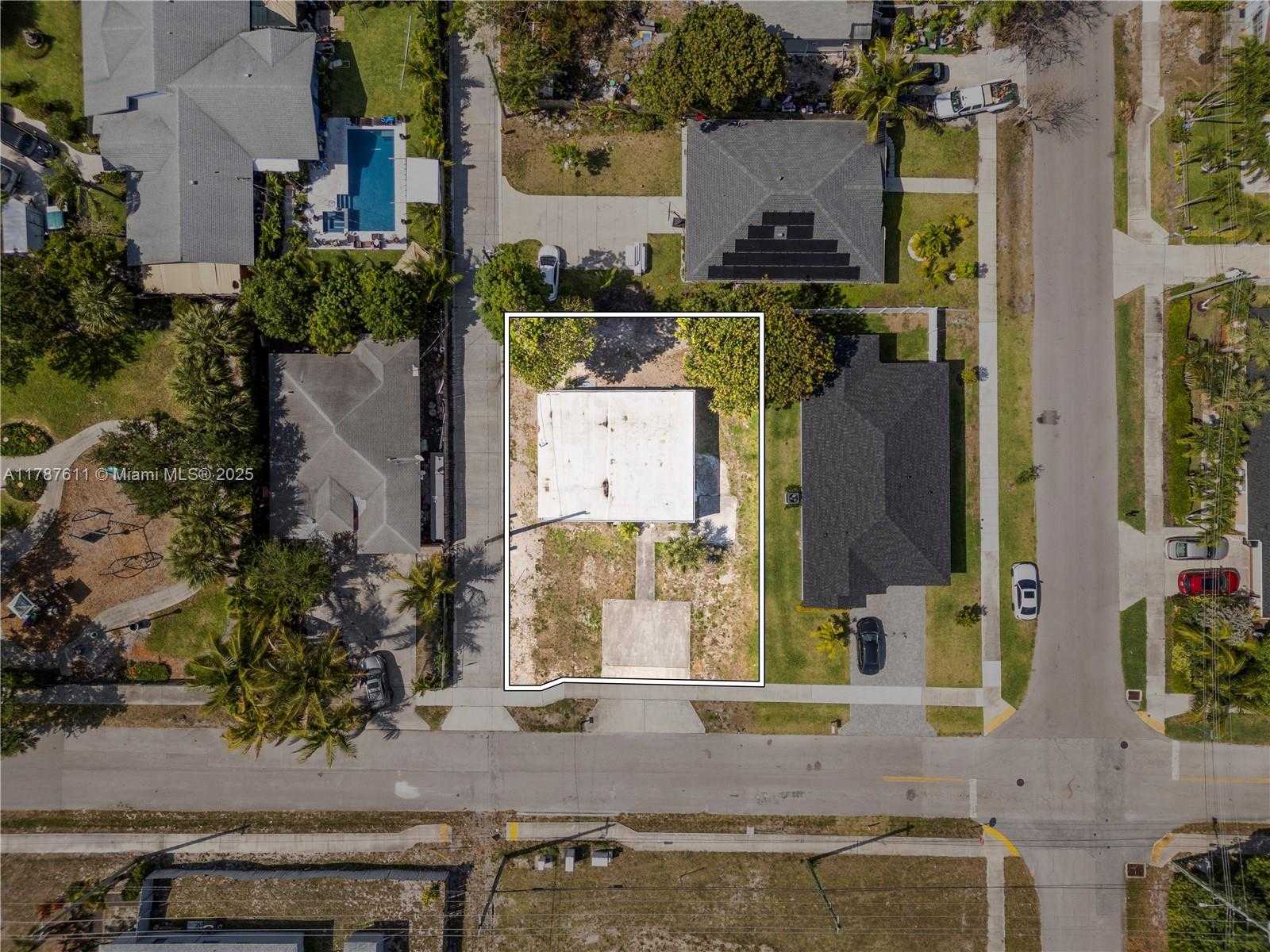 Small Image of 607 SOUTH WEST 3RD ST #2, Delray Beach Number 55