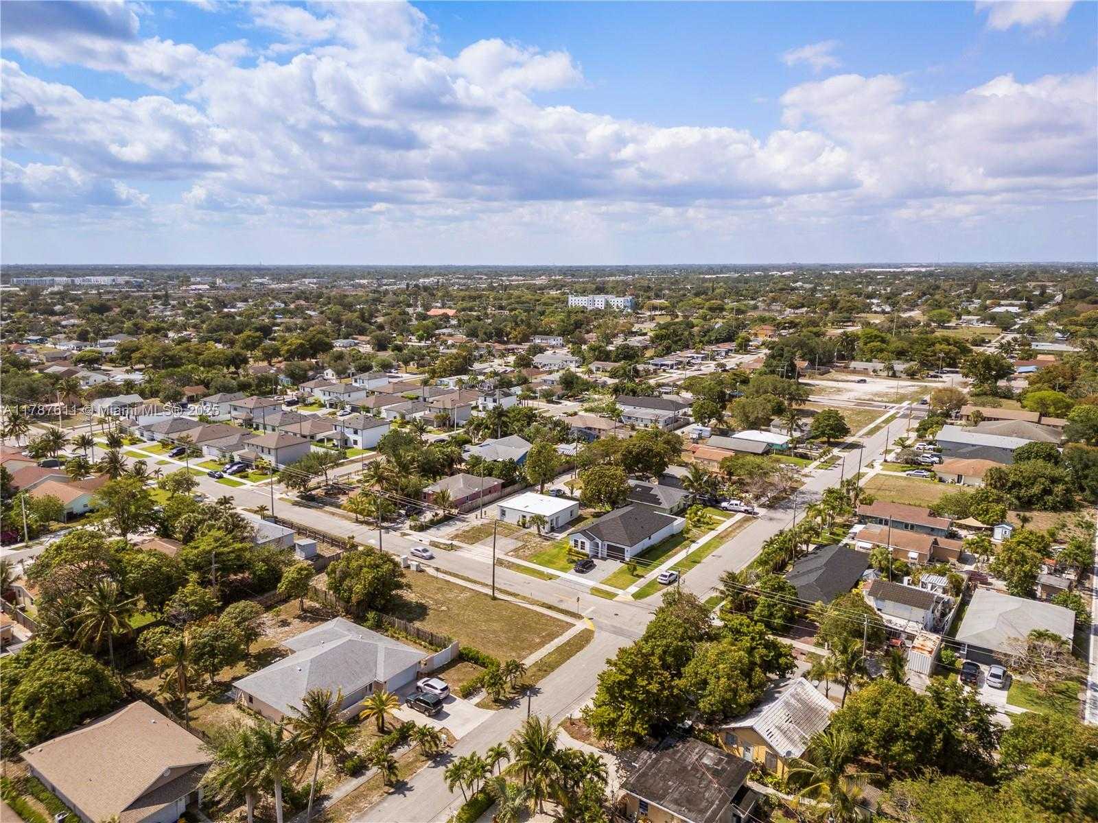 Small Image of 607 SOUTH WEST 3RD ST #2, Delray Beach Number 64