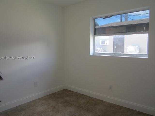 Small Image of Pompano Beach Number 19