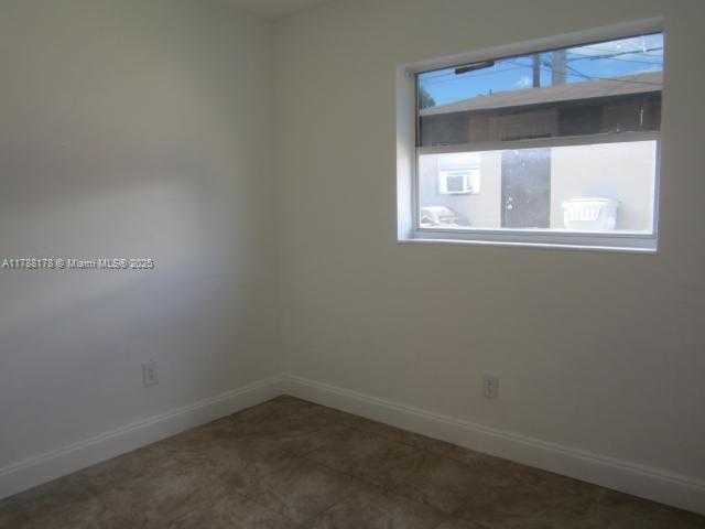 Small Image of Pompano Beach Number 20